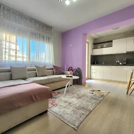 Skanderbeg Deluxe Flat W 24h Check In Lägenhet Tirana