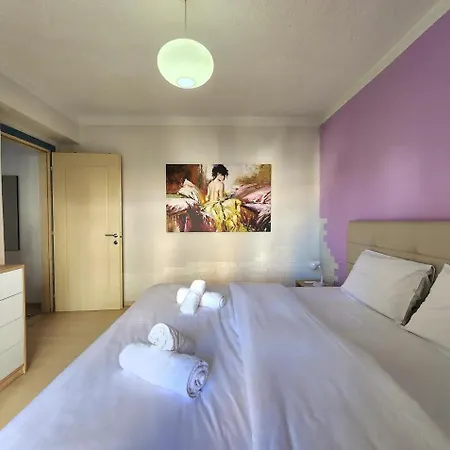 Skanderbeg Deluxe Flat W 24h Check In 티라나