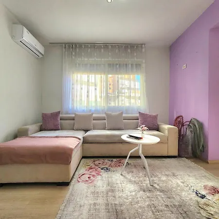 Skanderbeg Deluxe Flat W 24h Check In Apartament *