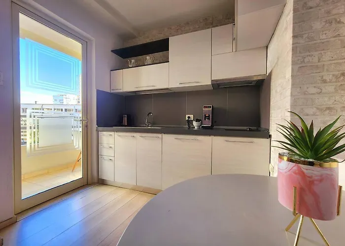 Διαμέρισμα Skanderbeg Deluxe Flat W 24h Check In Τίρανα